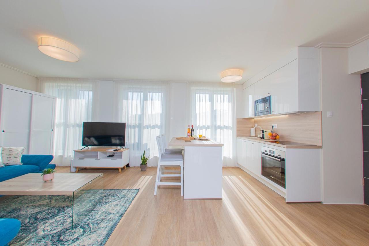 Sun Terrace Mini Penthouse Bestern Szegedin Exterior foto