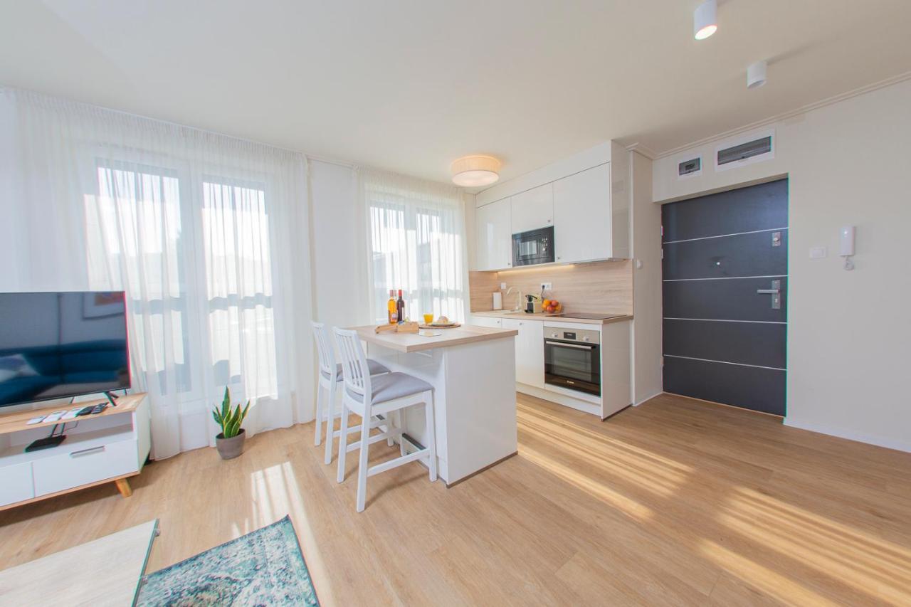 Sun Terrace Mini Penthouse Bestern Szegedin Exterior foto